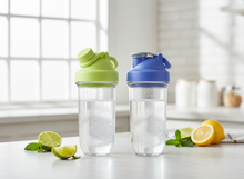 Lade das Bild in den Galerie-Viewer, LocknLock 2er Set Trinkflaschen ergonomische mit Tragegriff je 830ml