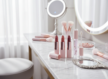Lade das Bild in den Galerie-Viewer, DOLL 10 BEAUTY Peptide Plump Lippenstift 3x3,7g &amp; HydraPlump Lipgloss 3,7ml
